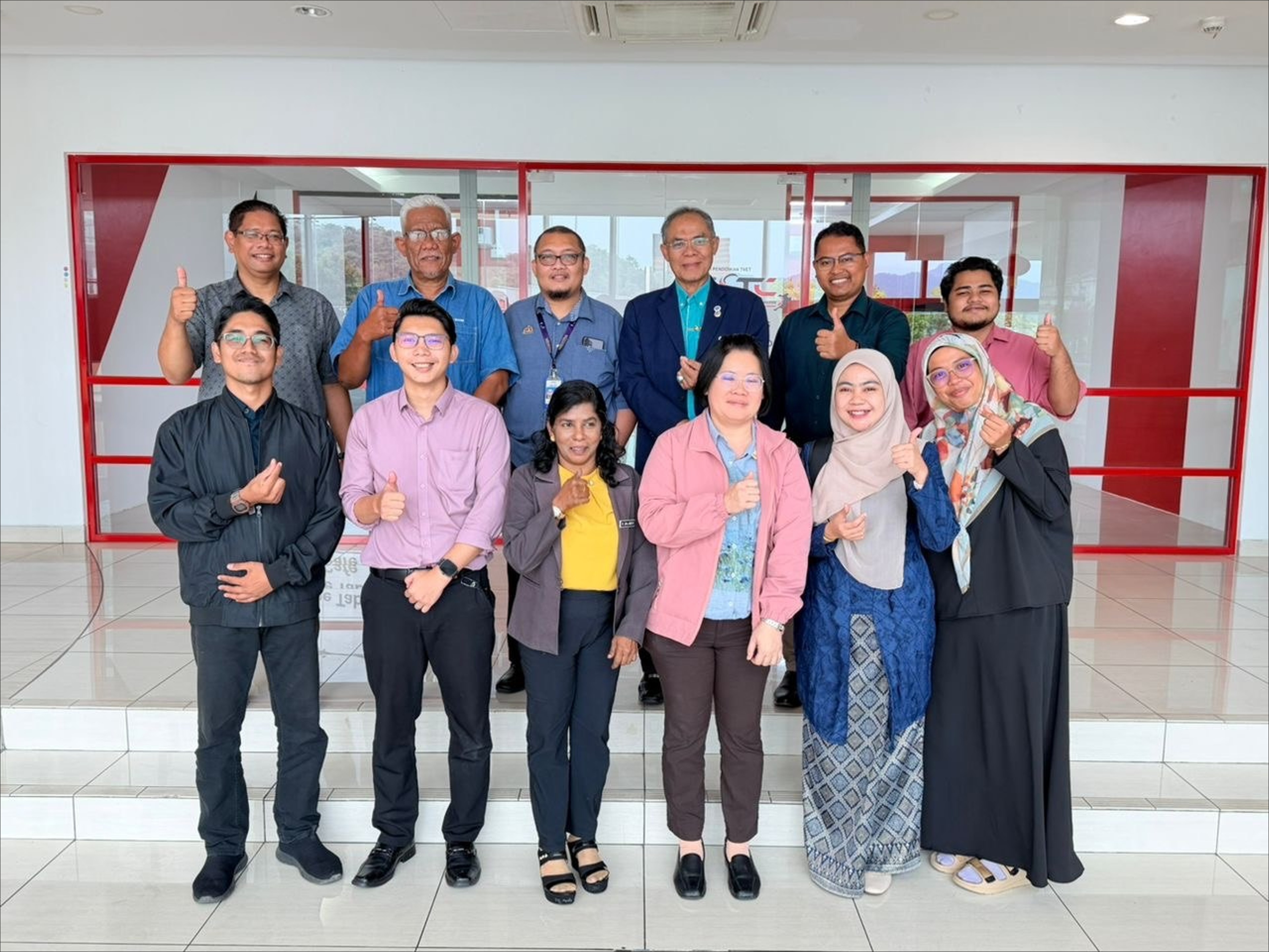 Lawatan Pentauliahan Jabatan Pembangunan  Kemahiran (JPK)